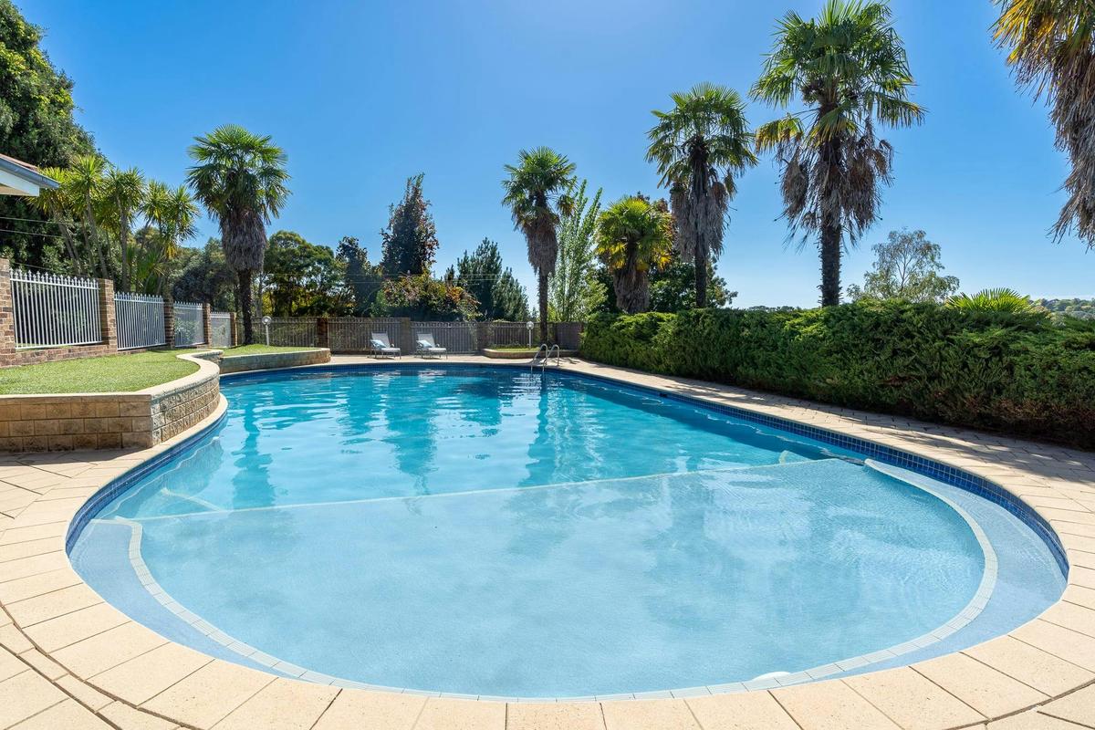 Pool at Georgia Oak Retreat