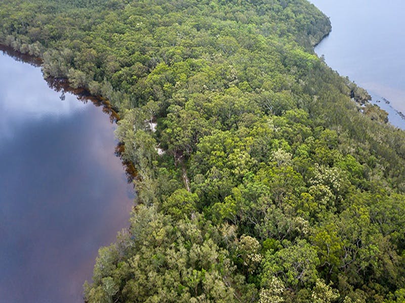 Aerial view of Freshwater campground between Two Mile Lake and neighbouring Boolambayte Lake. Photo: