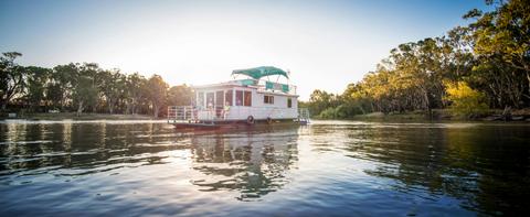 Edward River Houseboats
