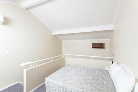 LOFT ROOM - UPSTAIRS