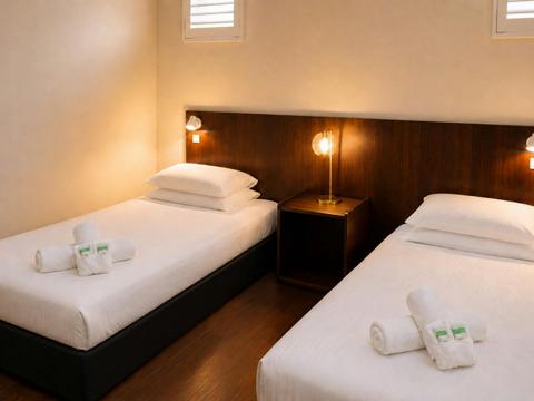 Twin Room, Ensuite