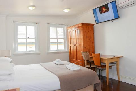 The Glasgow Arms Hotel, Ultimo NSW - Queen Room, Ensuite