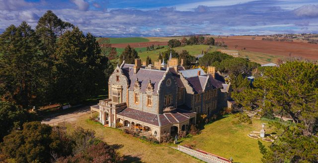 Abercrombie House