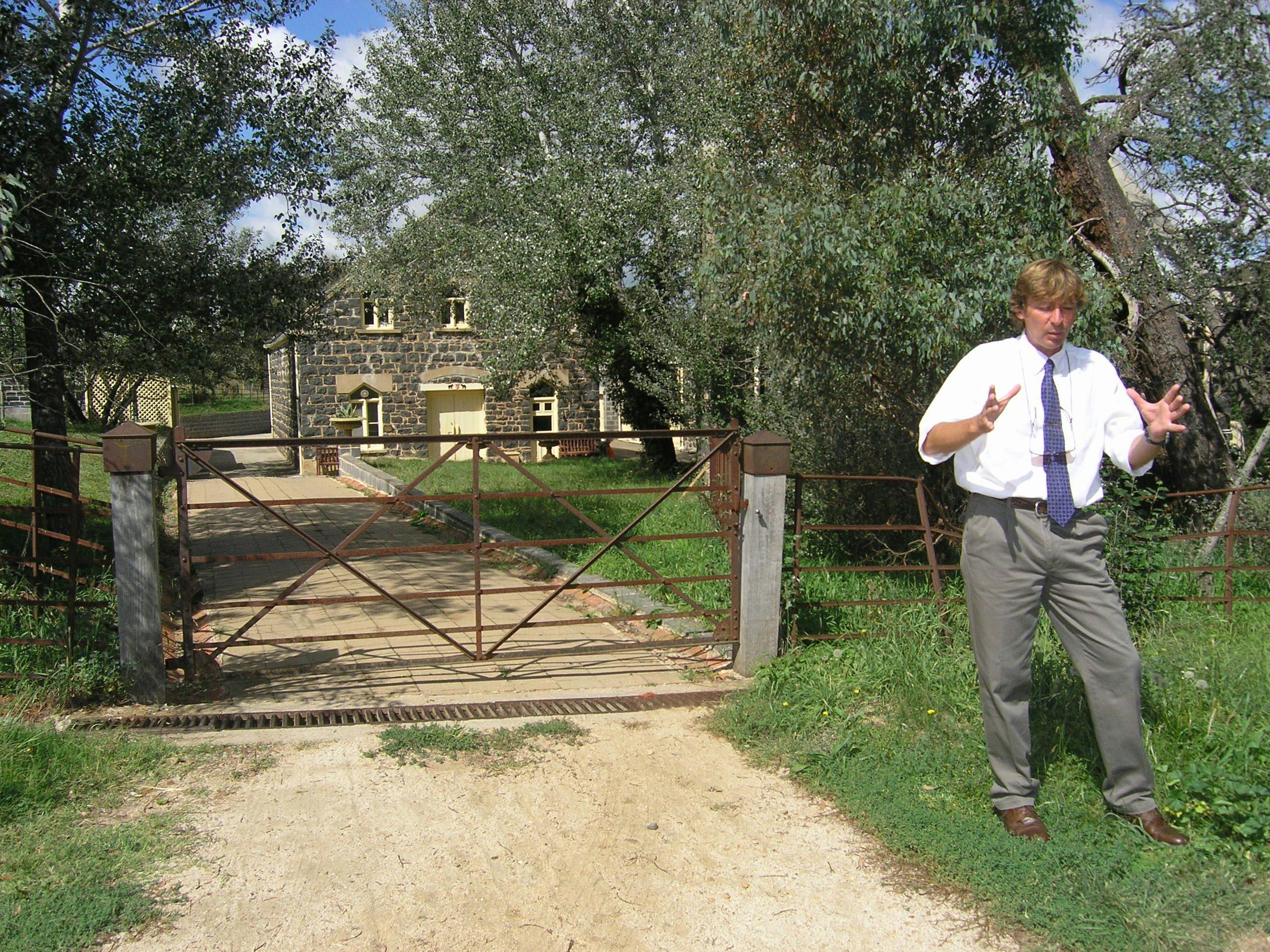 Entrance to Abercrombie House
