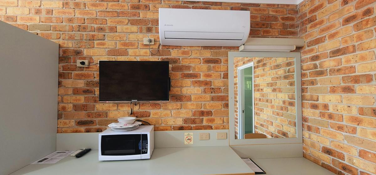 Interconnecting Rooms