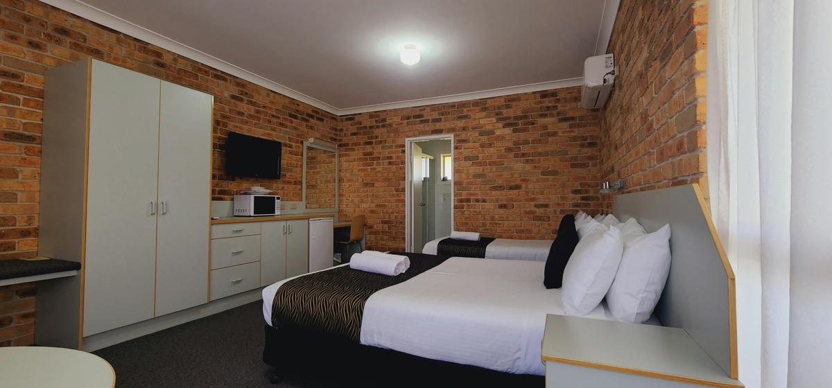 Interconnecting Rooms