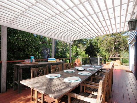 Greenfields Beach House and Studio