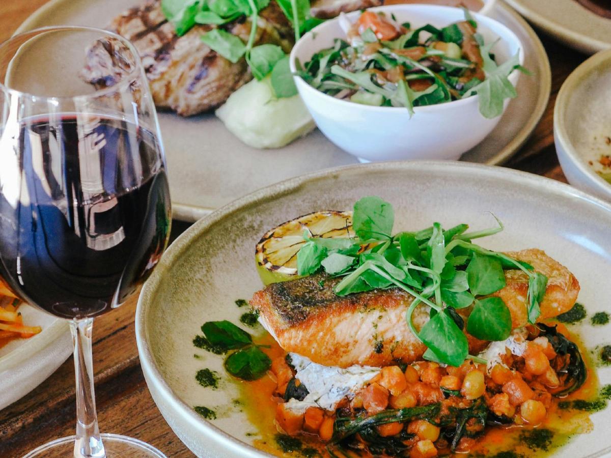 Classic pub meals at George IV Inn, Sydney's Oldest Pub