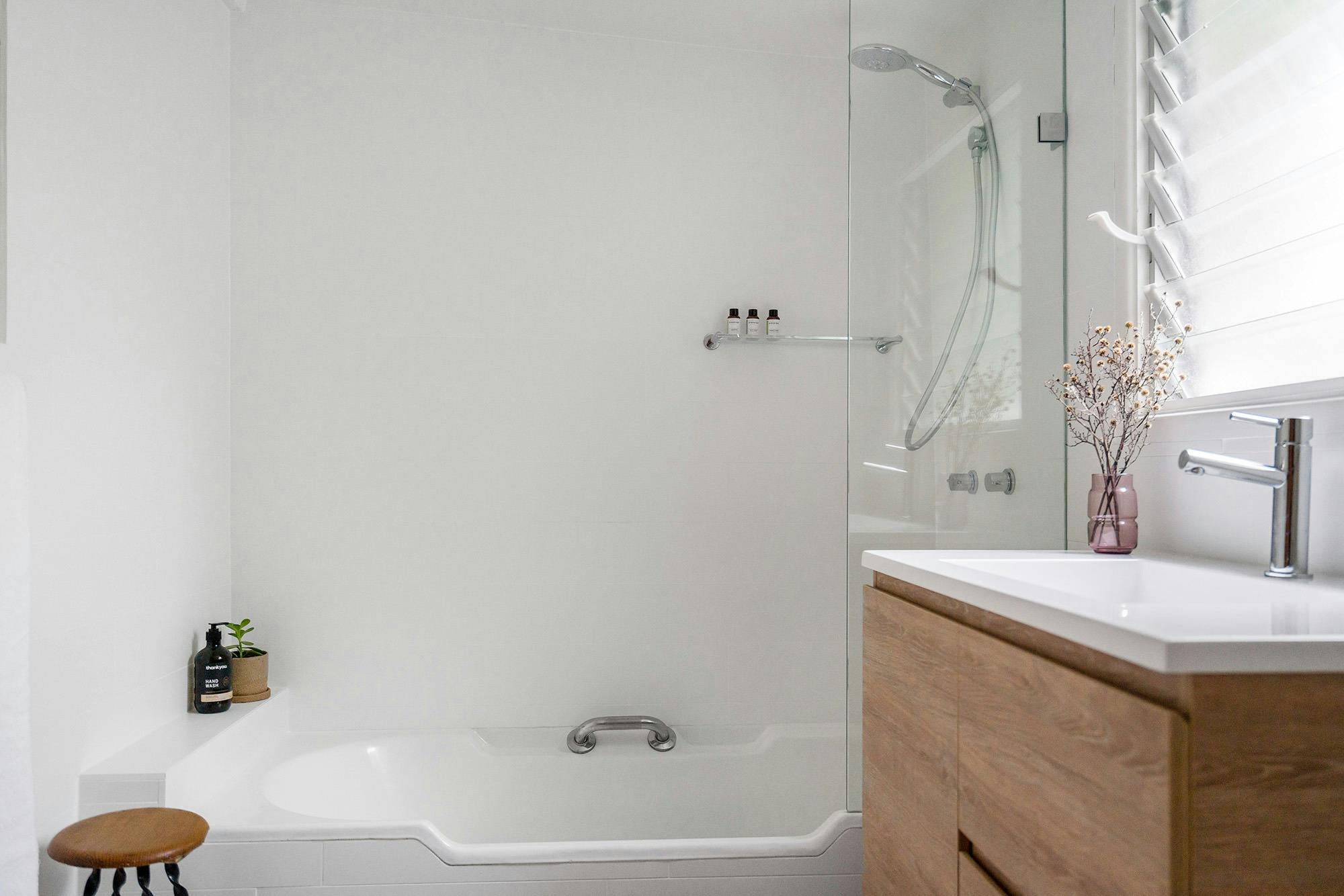 Gidgets - Byron Bay - Shared Bathroom