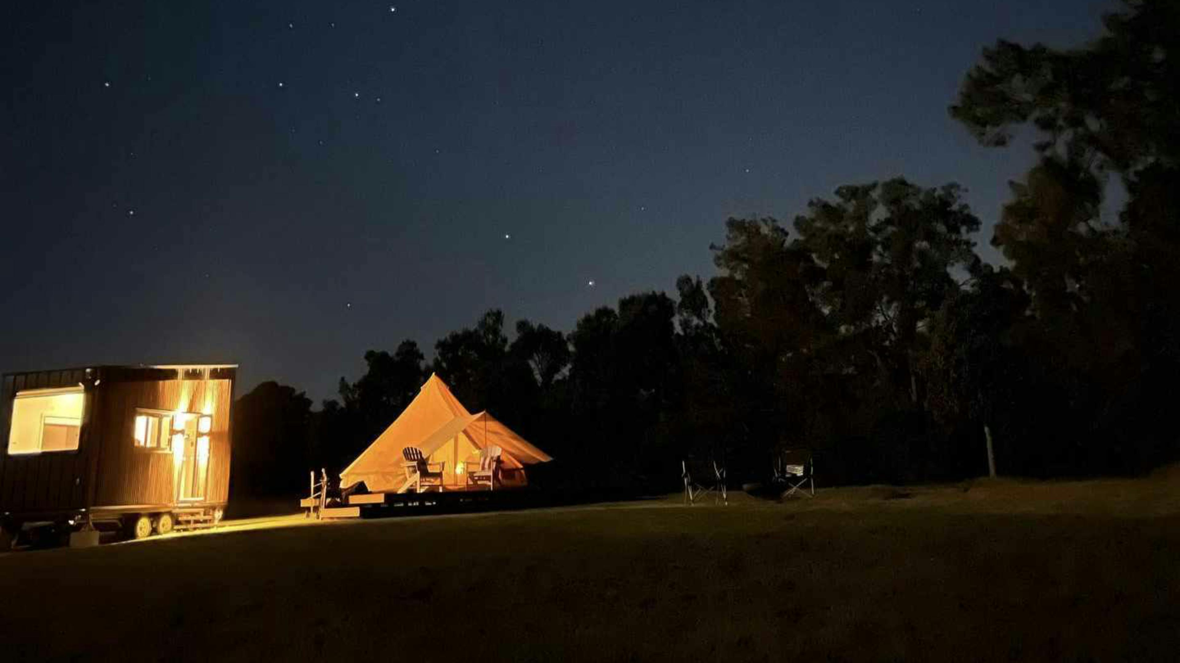 Glamping Vineyard Getaway