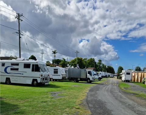 Grafton Greyhound Racing Club Caravan Park