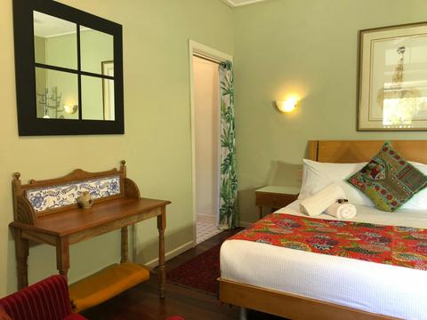 Queen Verandah room