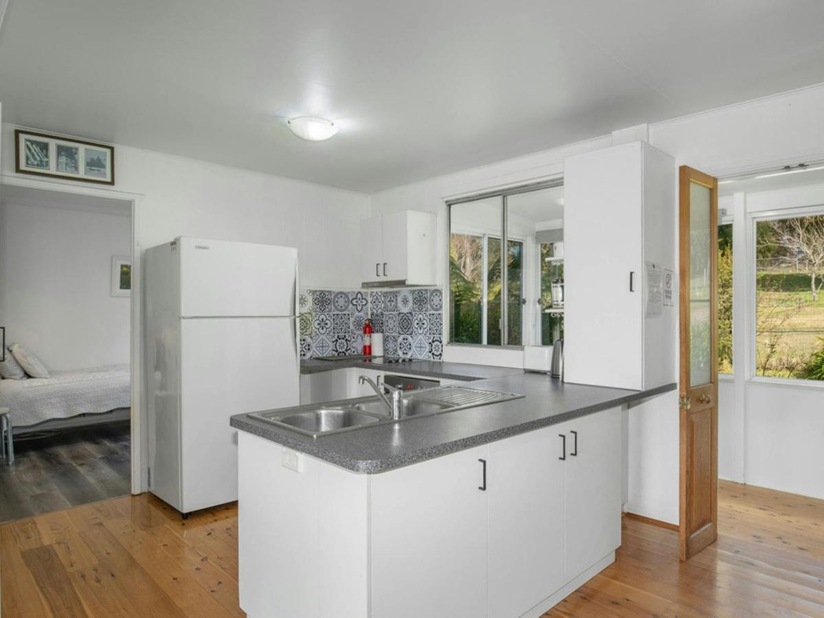 Honeysuckle Cottage