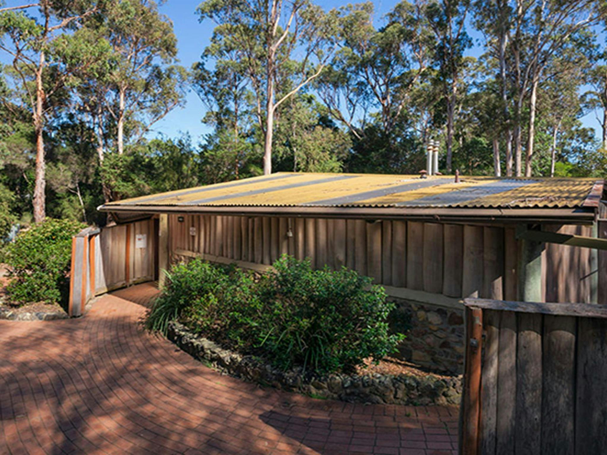Facilities at Hobart Beach campground, Bournda National Park. Photo: Daniel Tran/DPIE