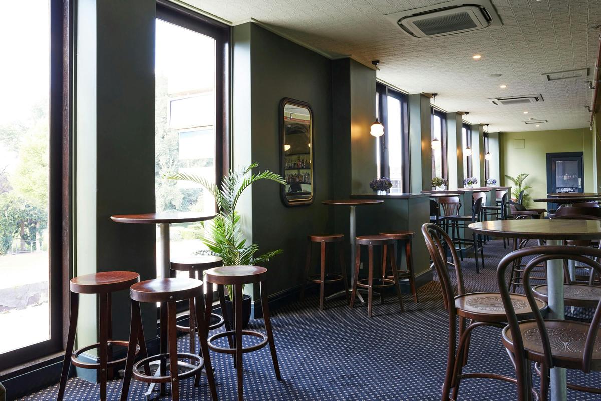 Private bar