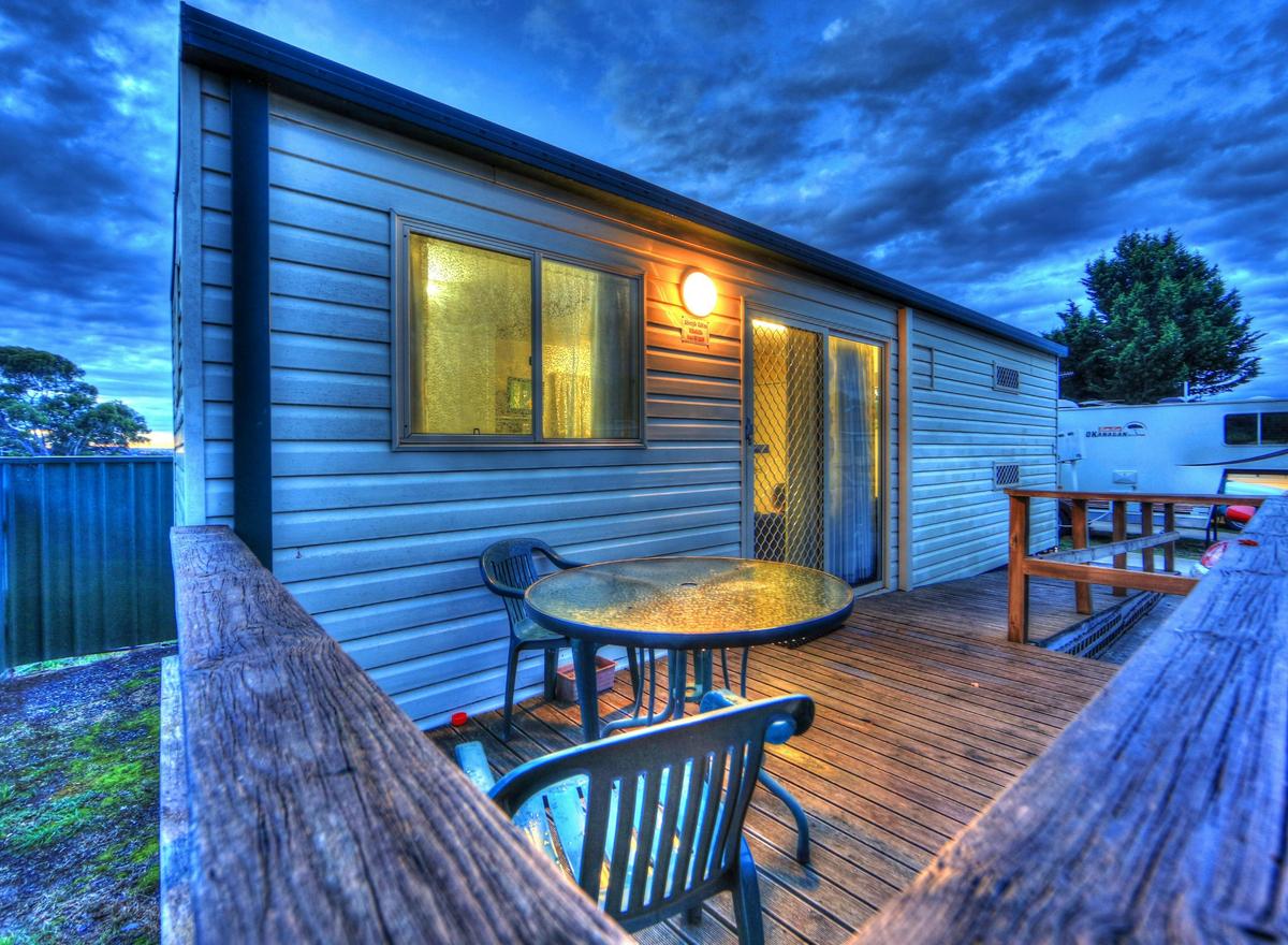 Governors Hill Goulburn - Cabin