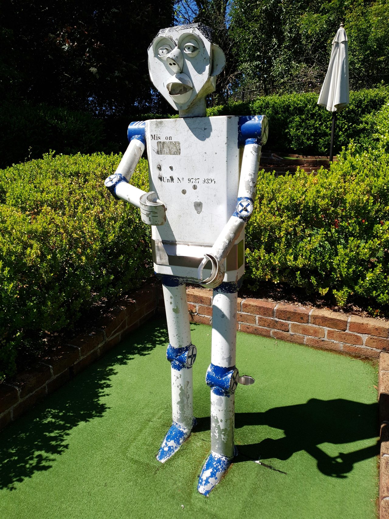 Robot at Dural Putt Putt