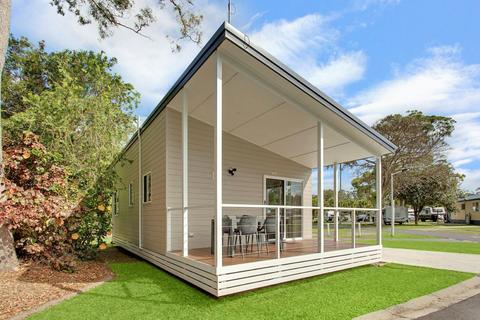 2 Bedroom Executive Cabin
