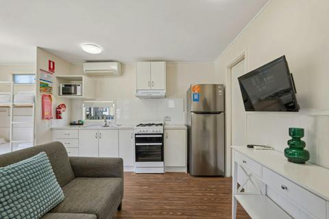 1 Bedroom Standard Cabin