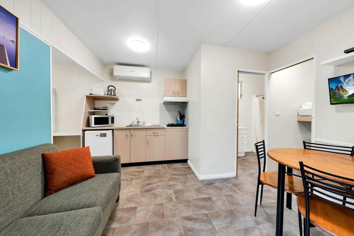 Studio Cabin