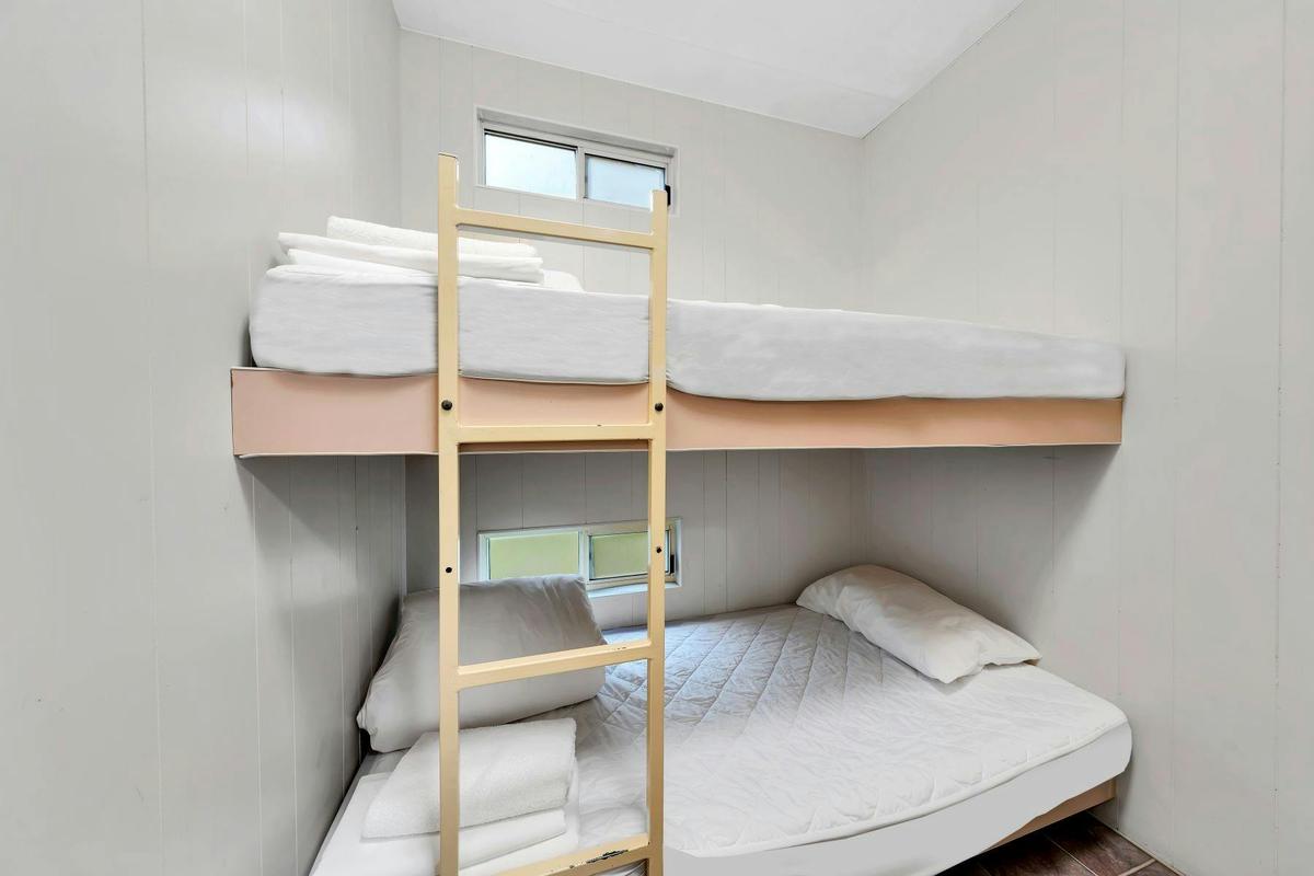 Studio Cabin