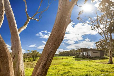 Glenworth Valley Eco Cabin Accommodation