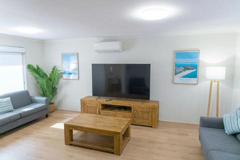3 Bedroom Superior House (Pet Friendly)