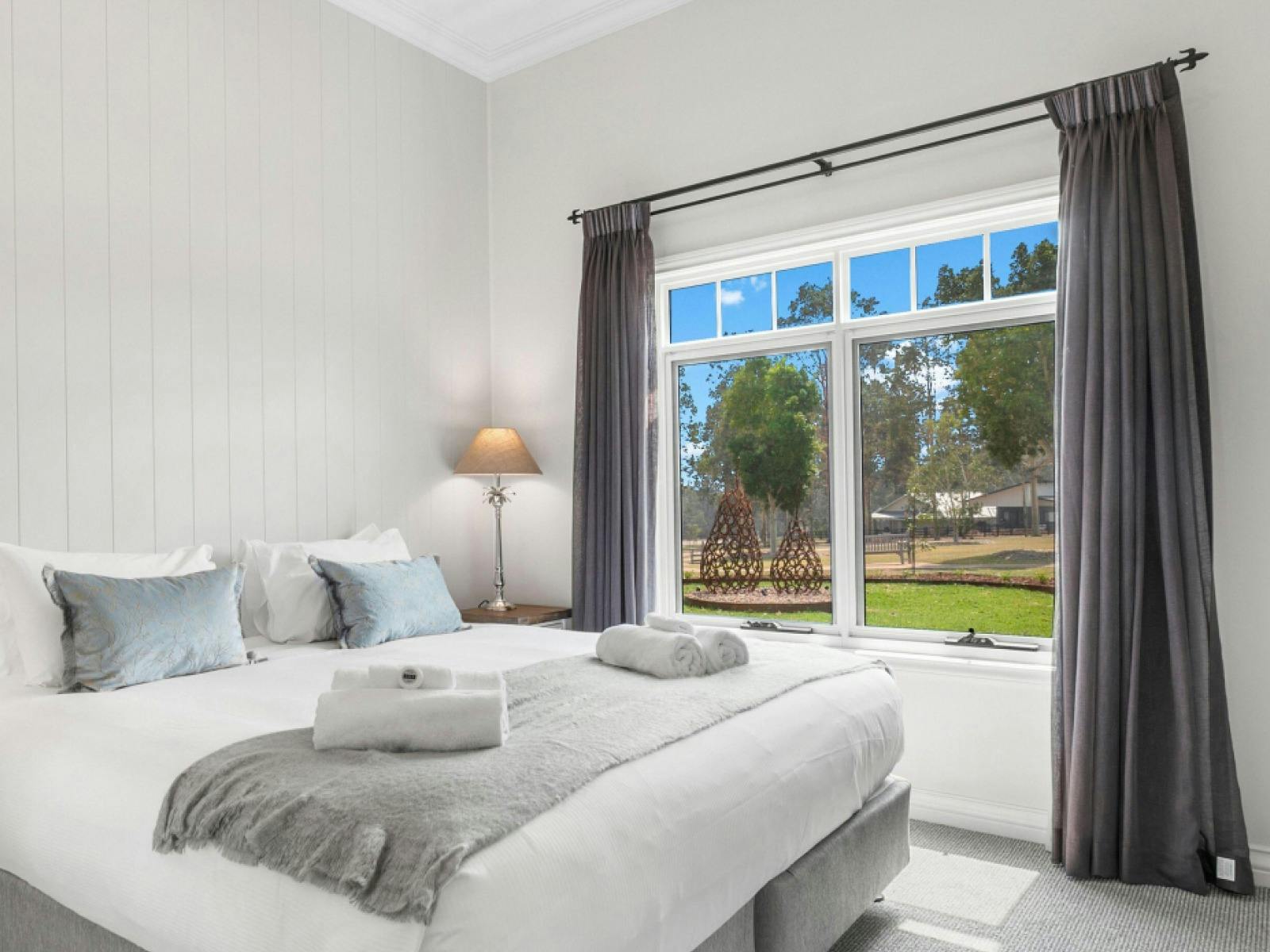 Hamptons On Figtree Bedroom