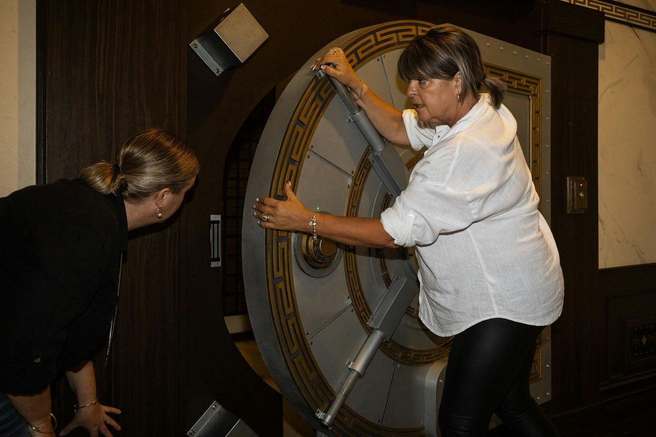 ESCAPE THIS Perth CBD Bank Heist escape room