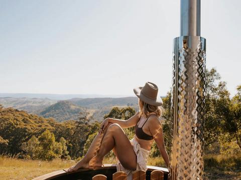 Into The Wild Escapes - Tiny Astrid