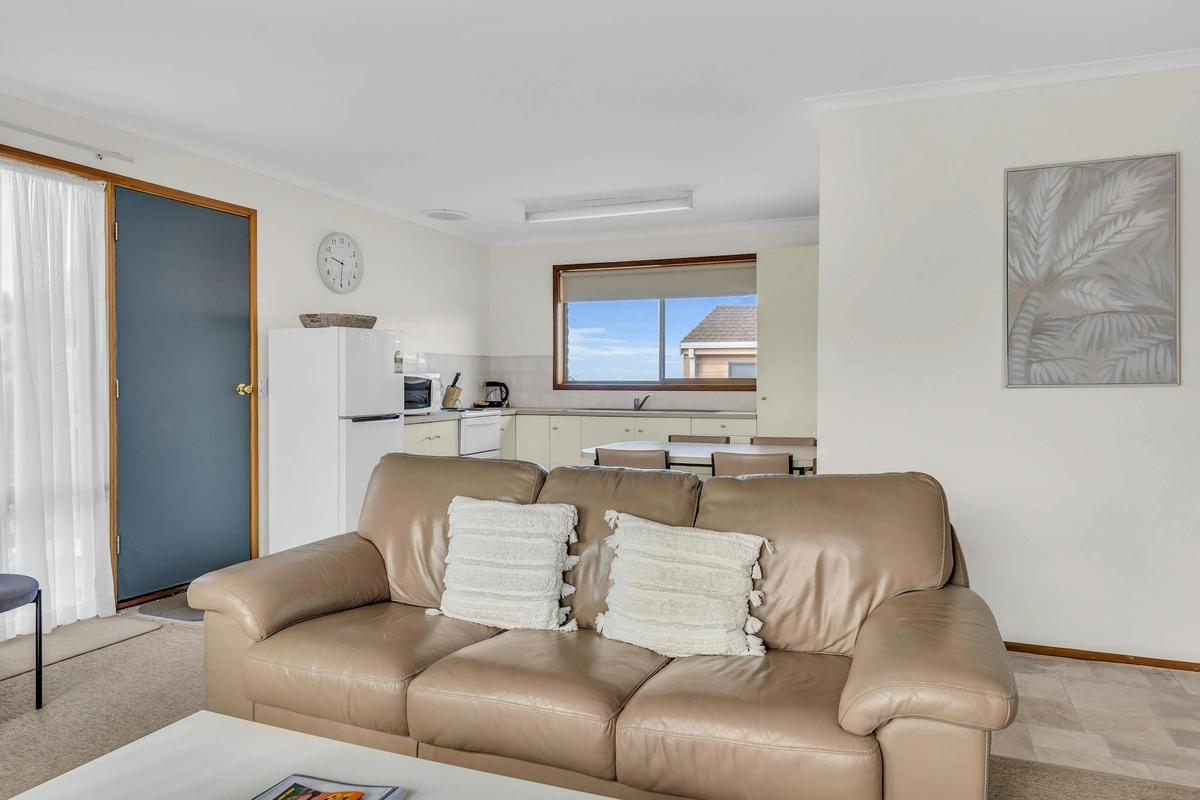 Lounge Room