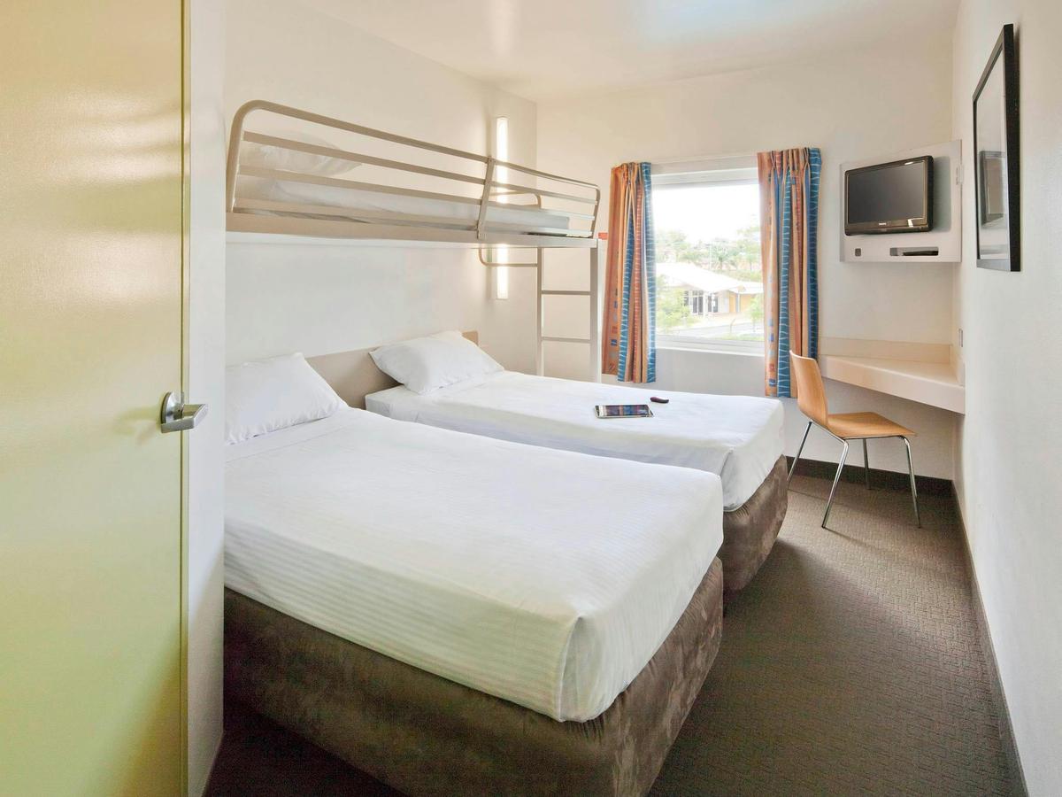 ibis budget
