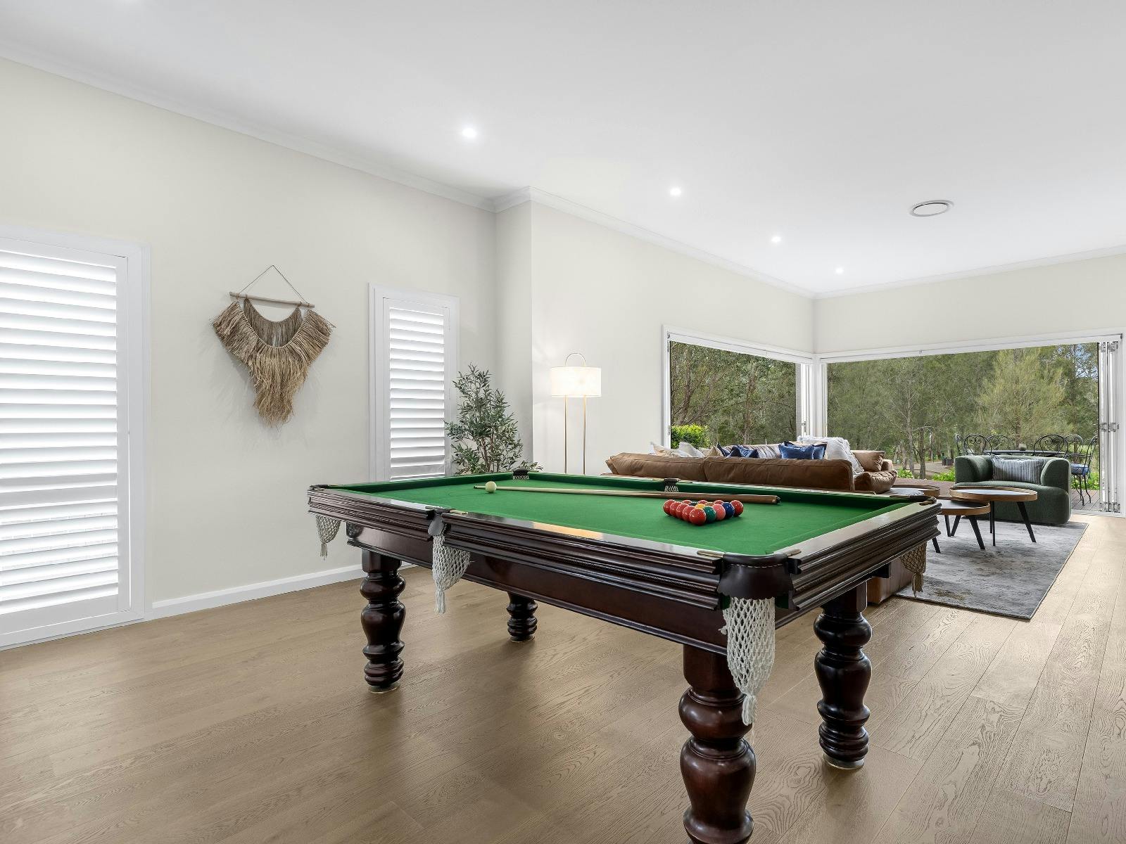 Hunter Retreat pool table and entertainment area