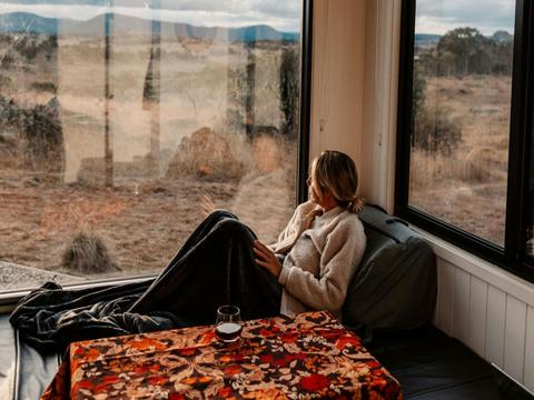 Into The Wild Escapes - Tiny Elsie