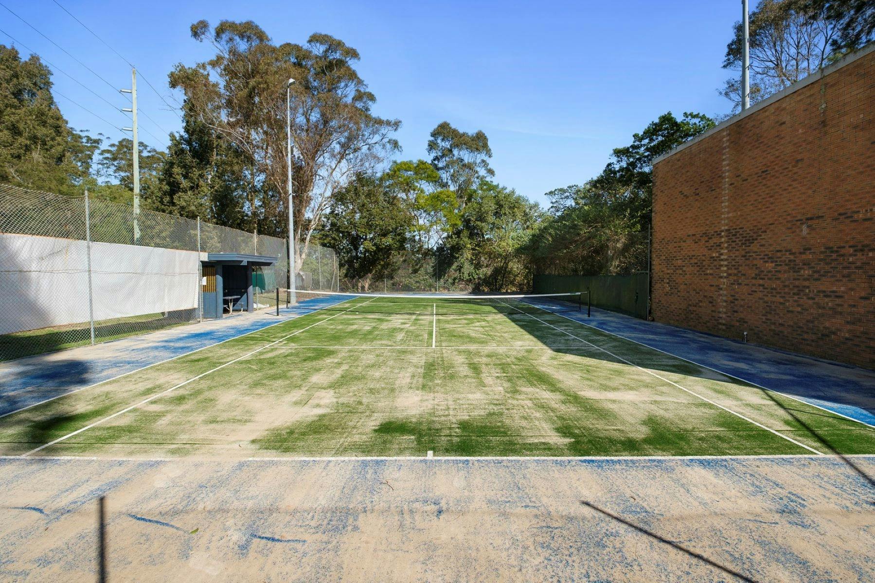Ingenia Holidays Sydney Hills Tennis Court