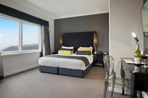 Belgravia Valley View Suite