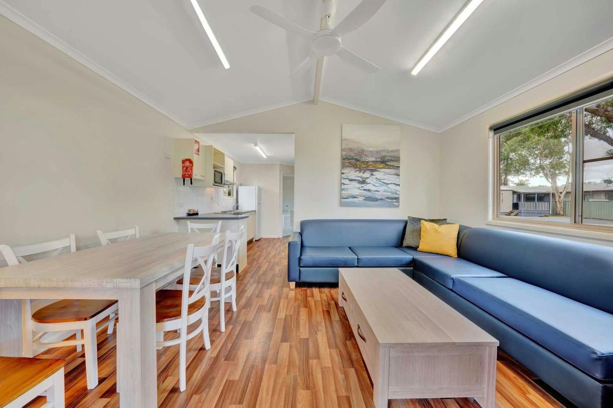 Oceanview Spa Cottage Interior