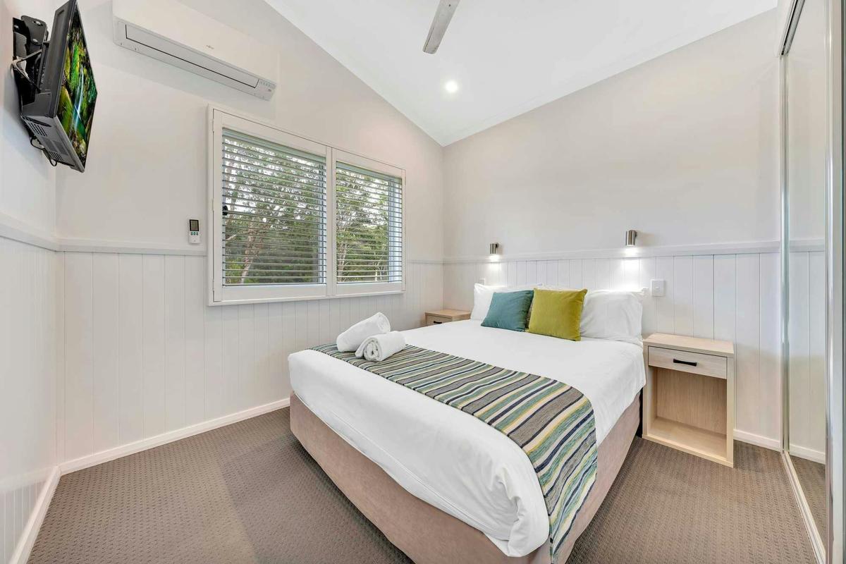 3 Bedroom Deluxe Family Suite Bedroom