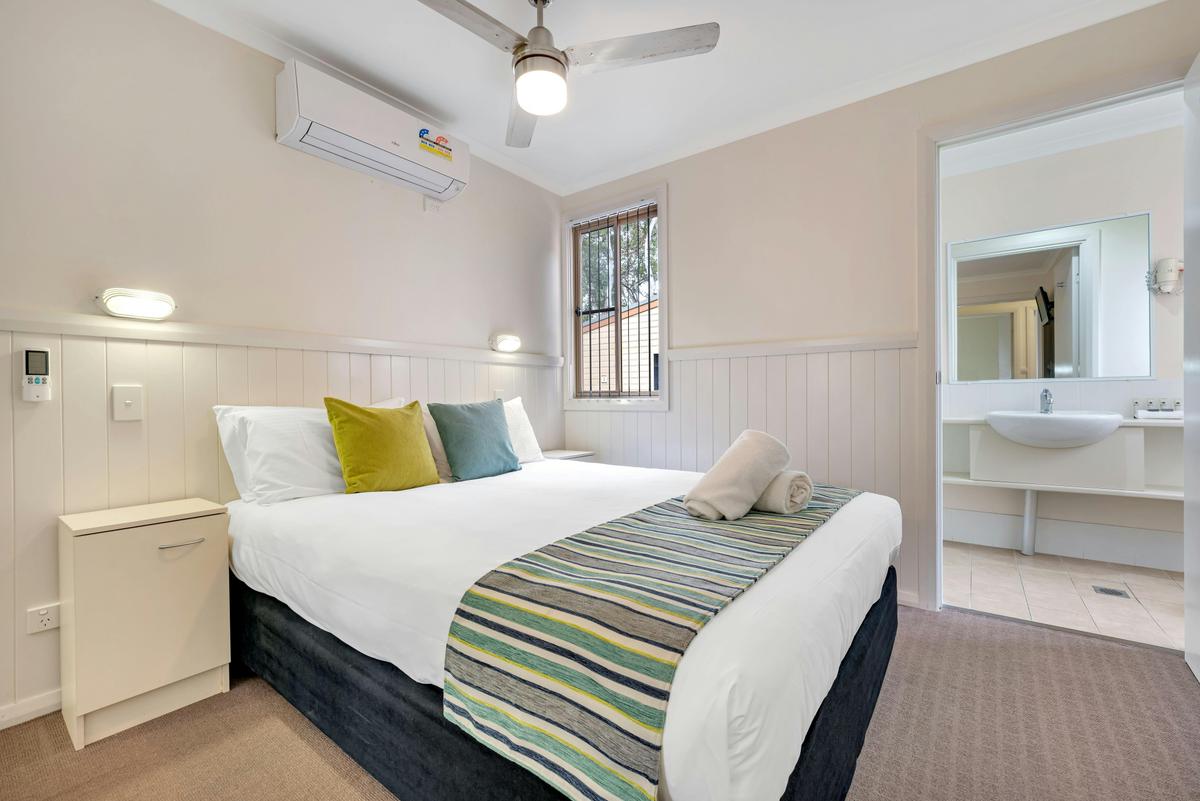 3 Bedroom Beachside Family Suite Bedroom