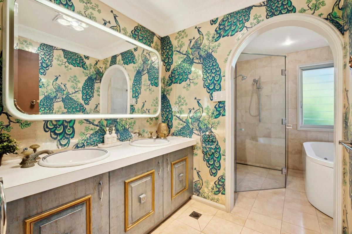 Coastal Apartment Bathroom