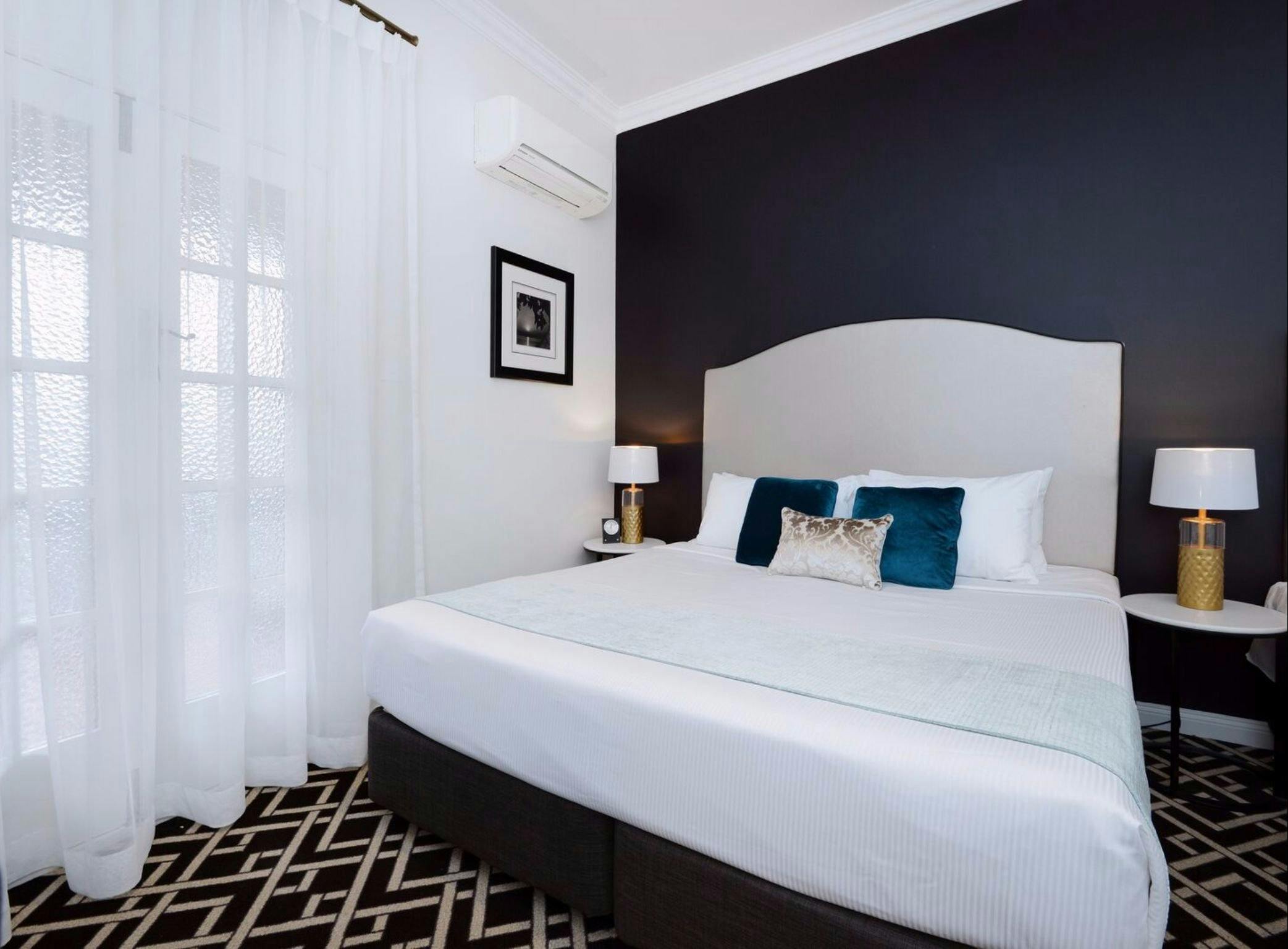 High Cross Park Lodge