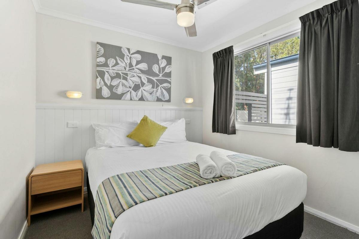 2 Bedroom Deluxe Cabin