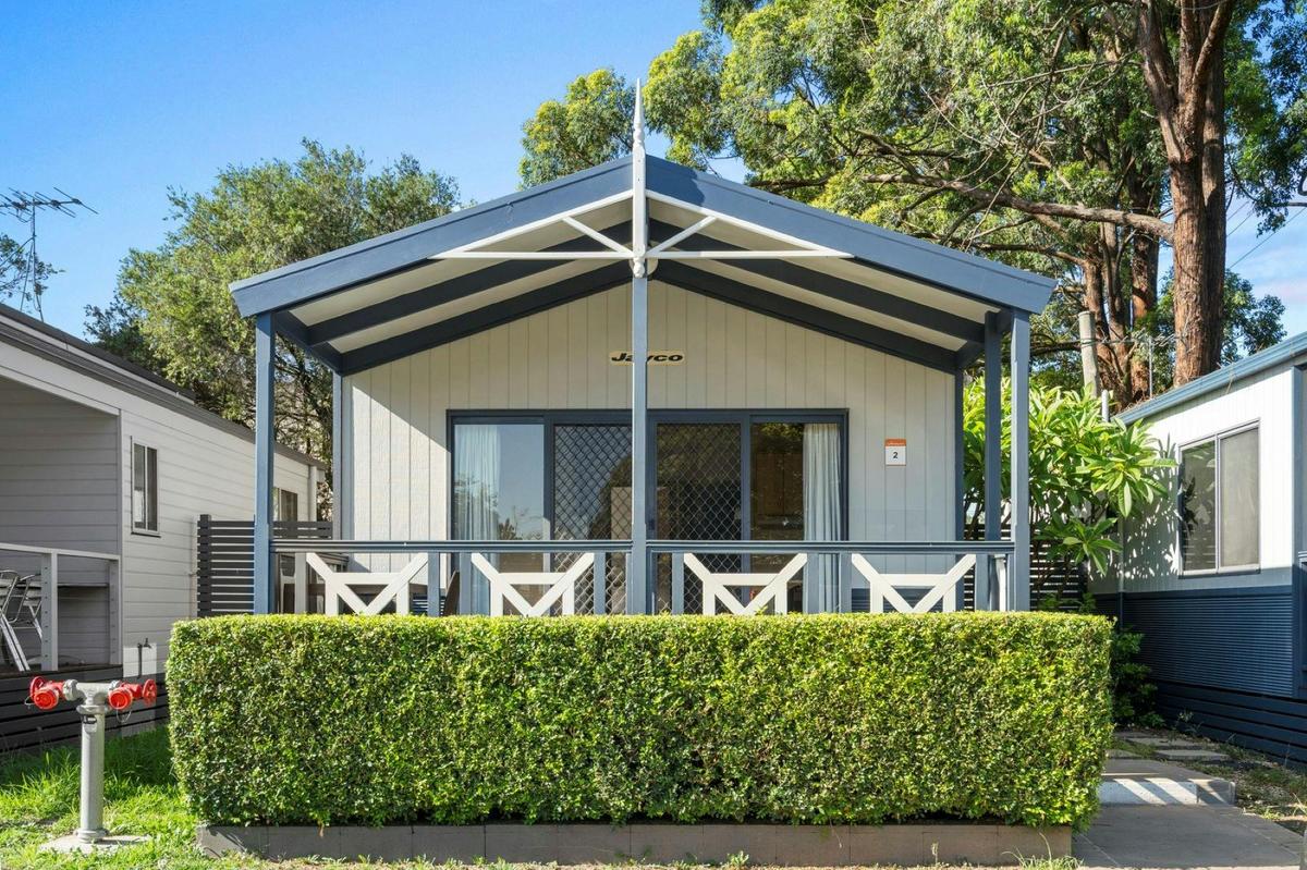 2 Bedroom Cabin - B Exterior