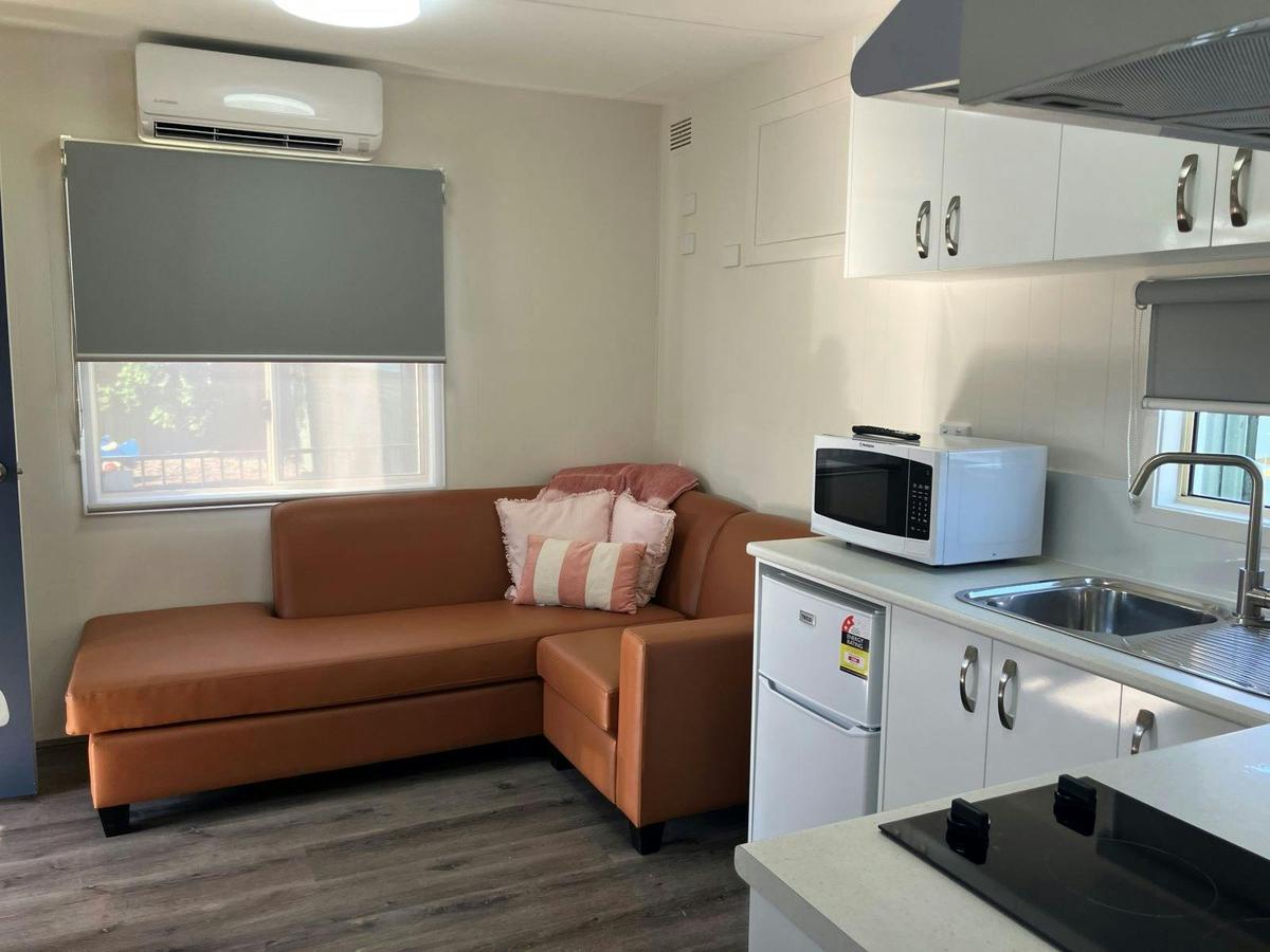 1 Bedroom Deluxe Cabin