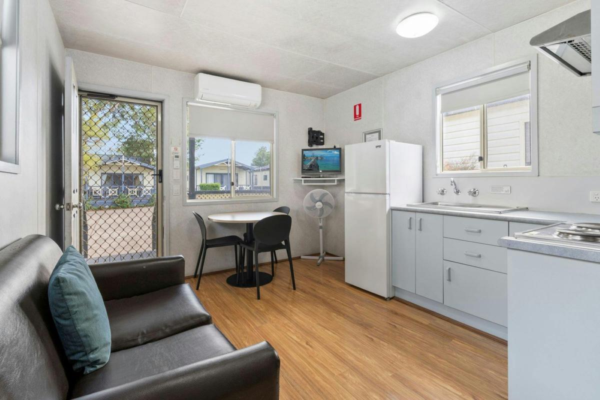 1 Bedroom Standard Cabin