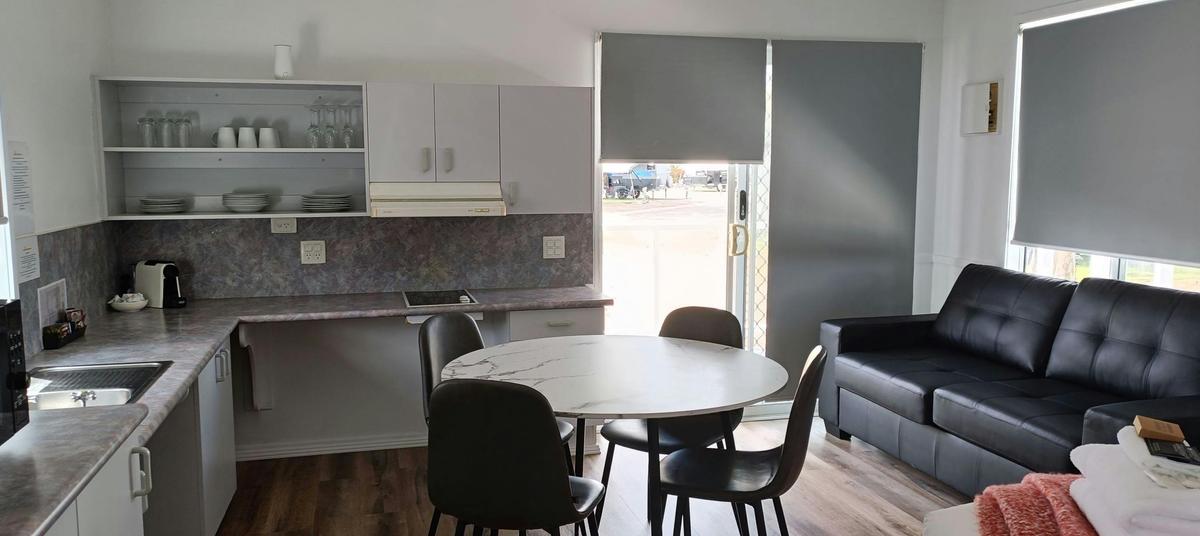 1 Bedroom Standard Cabin Living