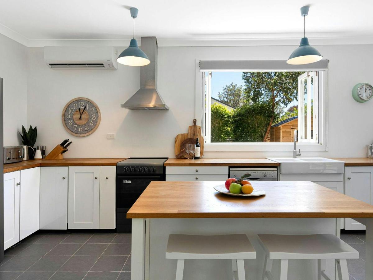 Hemingways Lakehouse | Chef's Kitchen