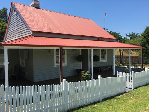 Hindmarsh Park Holiday Cottage Kiama