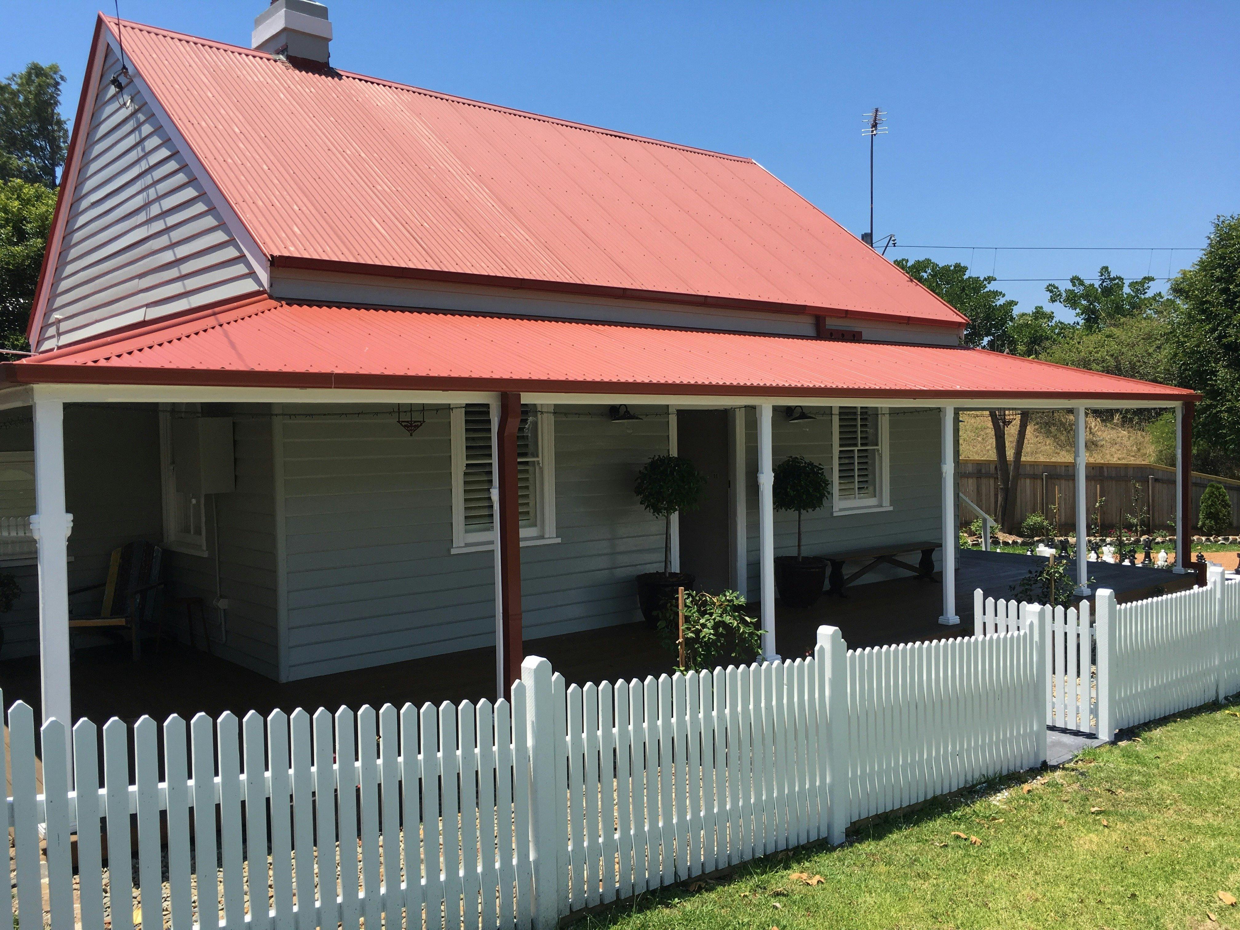 Hindmarsh Park Holiday Cottage