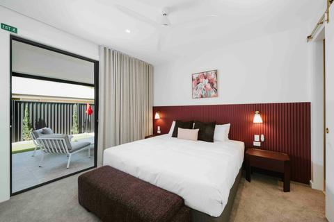 Kirsten Accommodation Olivia House King Master suite